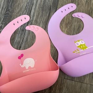 2 Pack silicon Bibs